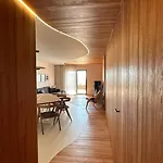 Feel The Ocean Design Apartment